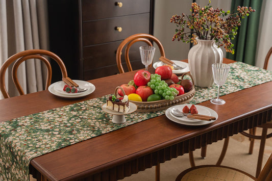 Floral Table Runner with Tassels - Jacquard Green Farmhouse Style (33x400cm)