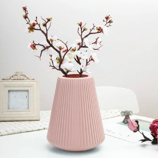 Decorative Wet and Dry Flower Vases for Creative Home Furnishings - Green